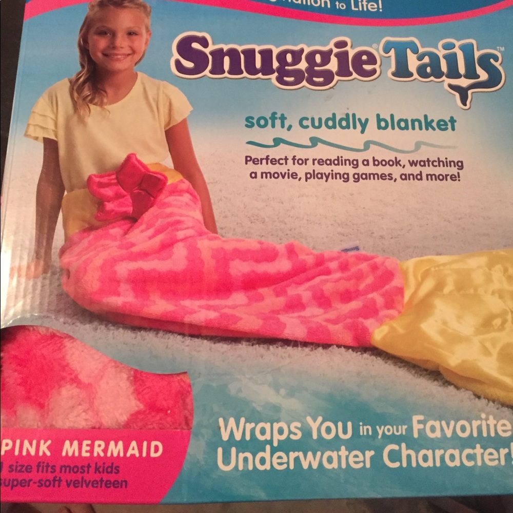 Mermaid tail blanket